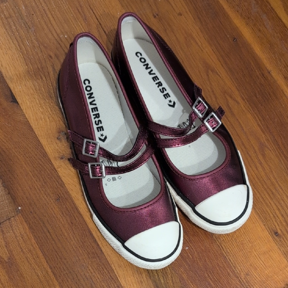 Converse Shiny Purple Mary Jane Flats In Size 8